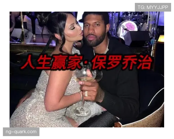 保罗·乔治逛超市推着满车定制品，旁人默默开始算人生差距