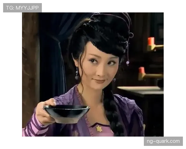 蒋林静家的猫都比我们活得精致 蒋林静家的猫都比我们活得精致